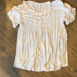 Southern Tide White Smocked Short Sleeve Tee